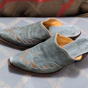Old Gringo heels